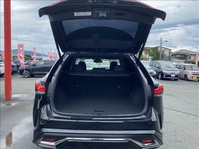 صورة مصغرة 15 لـ 2023 Lexus RX