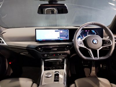 2025 BMW 3 SERIES — фото 5