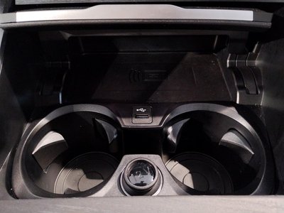 2025 BMW 3 SERIES thumbnail 54
