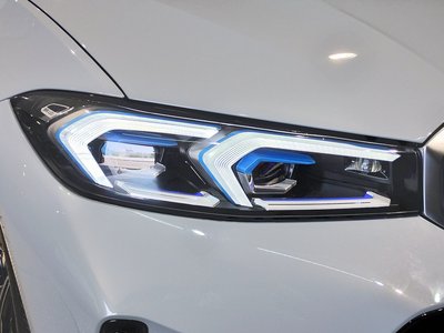 2025 BMW 3 SERIES thumbnail 13