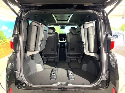 2025 TOYOTA ALPHARD photo 10