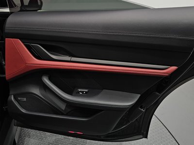 2025 Porsche TAYCAN — миниатюра 15