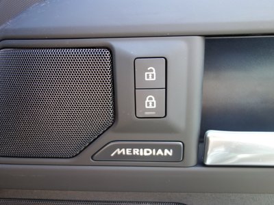 2024 LAND Rover DEFENDER — миниатюра 53