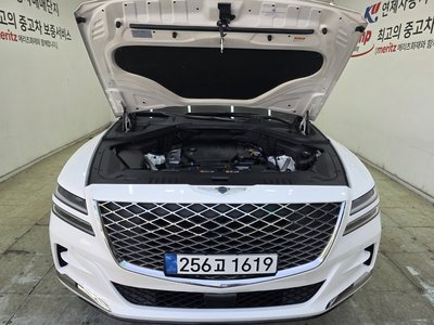صورة 7 لـ 2022 Genesis GV80