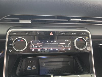 2022 Genesis GV80 thumbnail 14