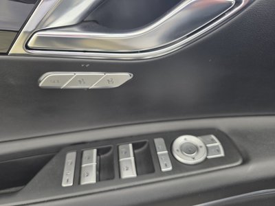 2022 Genesis GV80 thumbnail 17