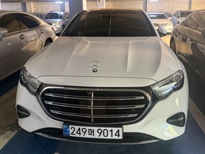 MERCEDES-BENZ E-CLASS - 4