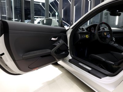 صورة مصغرة 40 لـ 2021 Porsche 718