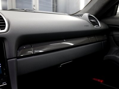 صورة مصغرة 35 لـ 2021 Porsche 718
