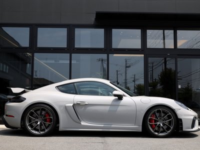 صورة 7 لـ 2021 Porsche 718