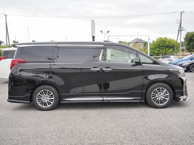 TOYOTA ALPHARD - 9