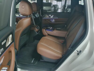 MERCEDES-BENZ GLS - 10