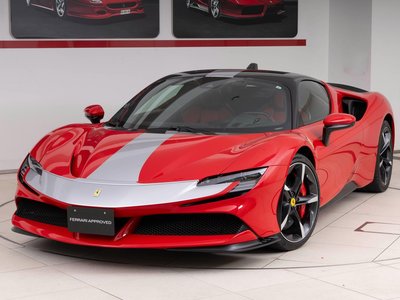 FERRARI SF90 STRADALE