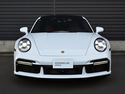 PORSCHE 911 - 4