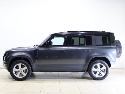 صورة 8 لـ 2025 LAND Rover DEFENDER
