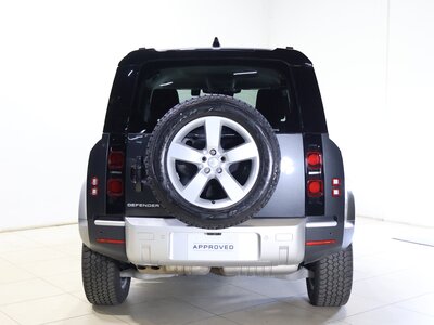 صورة 9 لـ 2025 LAND Rover DEFENDER