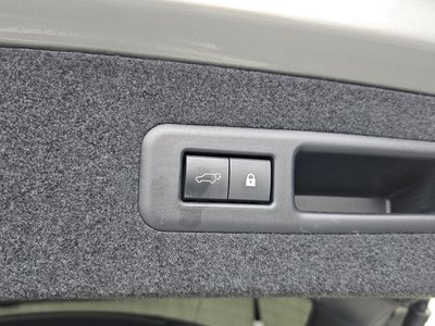 2020 Lexus RX — миниатюра 27