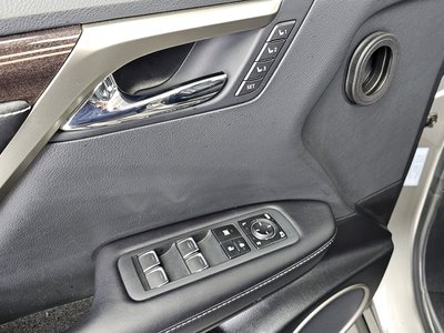2020 Lexus RX — миниатюра 36