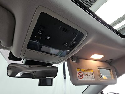 2020 Lexus RX — миниатюра 29