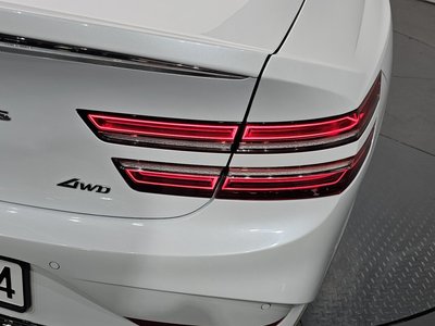 GENESIS G80 (RG3) - 10