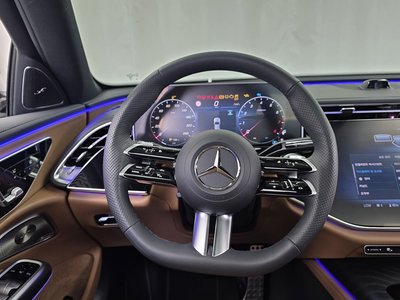 2025 Mercedes-BENZ E-CLASS 缩略图 12