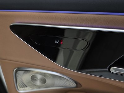2025 Mercedes-BENZ E-CLASS 缩略图 17