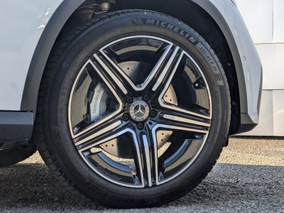 MERCEDES-BENZ GLC - 10