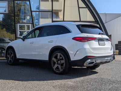 MERCEDES-BENZ GLC - 10