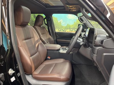 TOYOTA LAND CRUISER 250 - 8