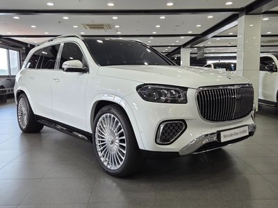 2025 Mercedes-BENZ GLS — фото 2