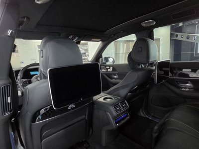 2025 Mercedes-BENZ GLS — миниатюра 12
