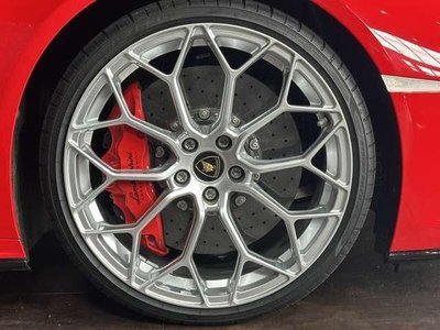 صورة 9 لـ 2023 Lamborghini HURACAN