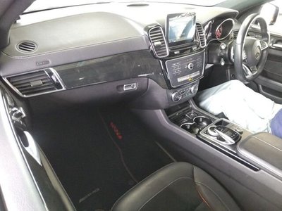 MERCEDES-BENZ GLE - 3