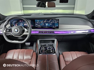 BMW 7 SERIES - 2