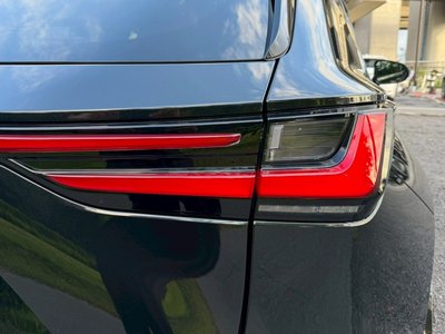 2023 Lexus NX — миниатюра 23