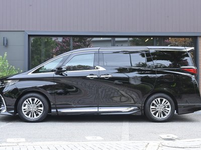 TOYOTA ALPHARD - 5