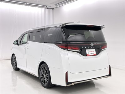 صورة 6 لـ 2024 Toyota VELLFIRE