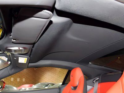 2019 Ferrari PORTOFINO — миниатюра 14