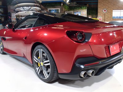 2019 Ferrari PORTOFINO — миниатюра 21