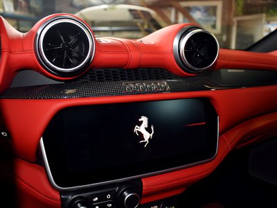 2019 FERRARI PORTOFINO photo 3