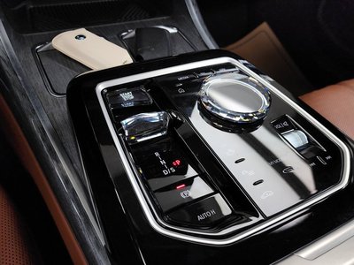 BMW 7 SERIES - 9