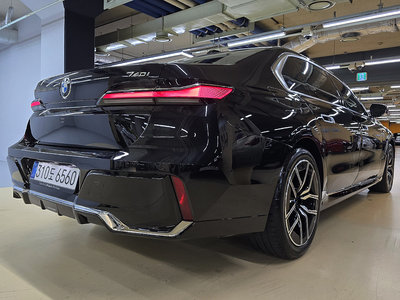 2025 BMW 7 SERIES 照片 7