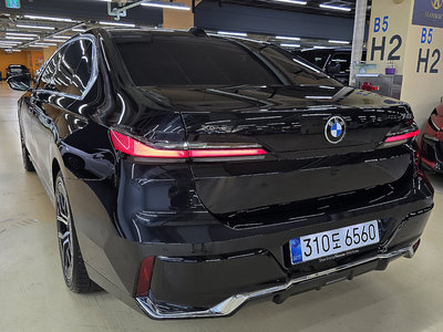 2025 BMW 7 SERIES 照片 2