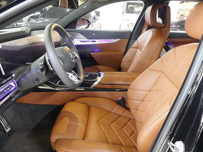 2025 BMW 7 SERIES 缩略图 16