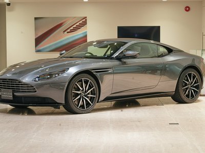 ASTON MARTIN DB11