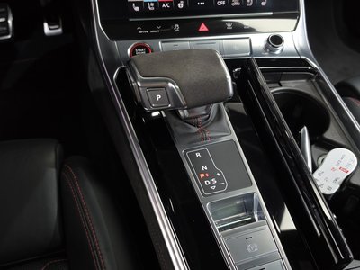 2021 AUDI RS6 缩略图 12