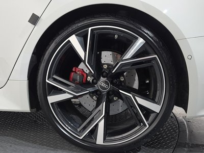 صورة 8 لـ 2021 AUDI RS6