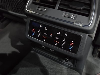 2021 AUDI RS6 缩略图 33