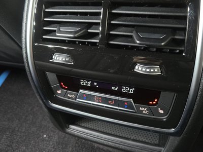 2024 BMW X5 缩略图 32