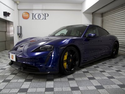 2021 Porsche TAYCAN photo 1